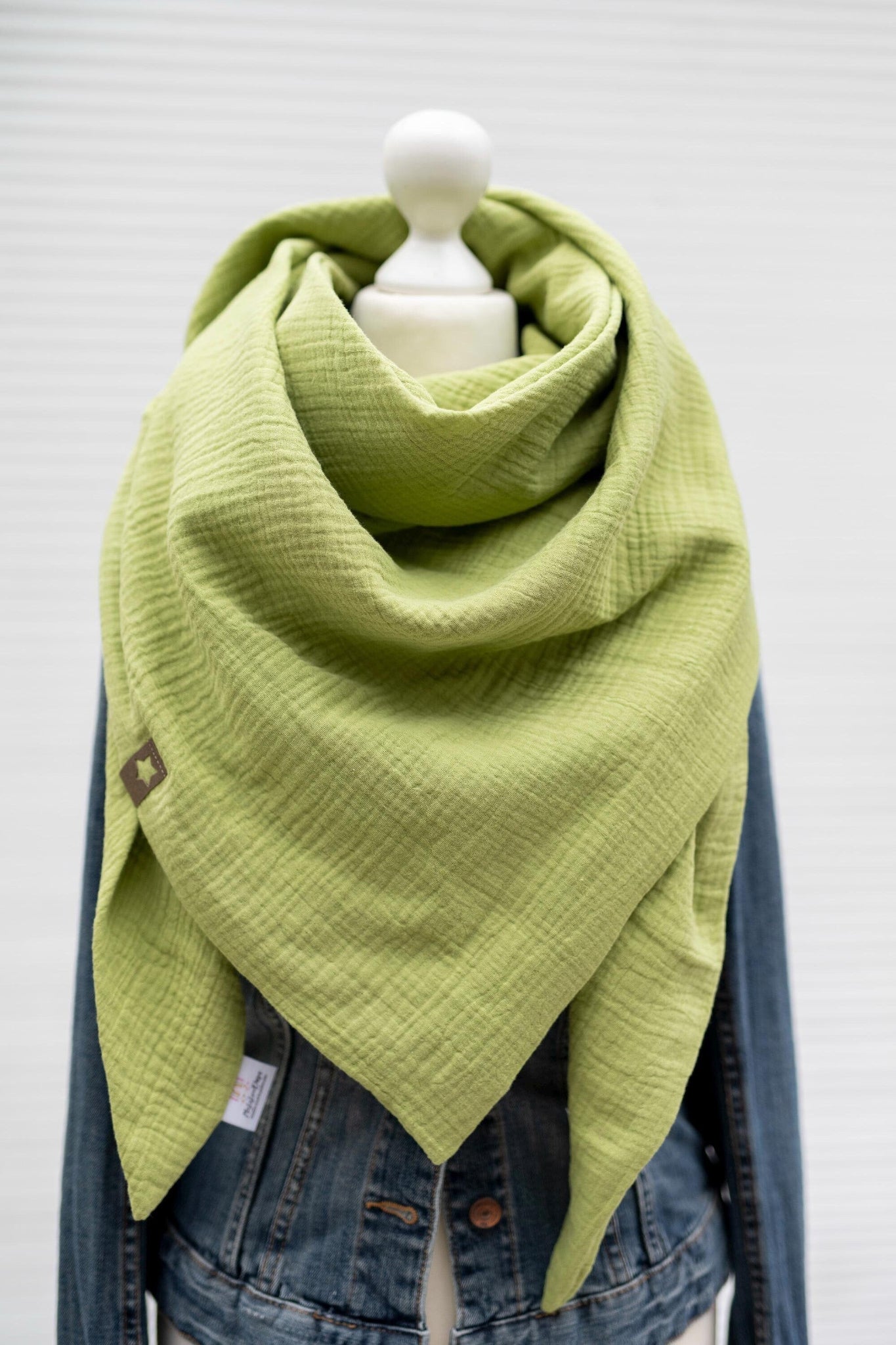 Musselin XXL Tuch Dreieckstuch old lime