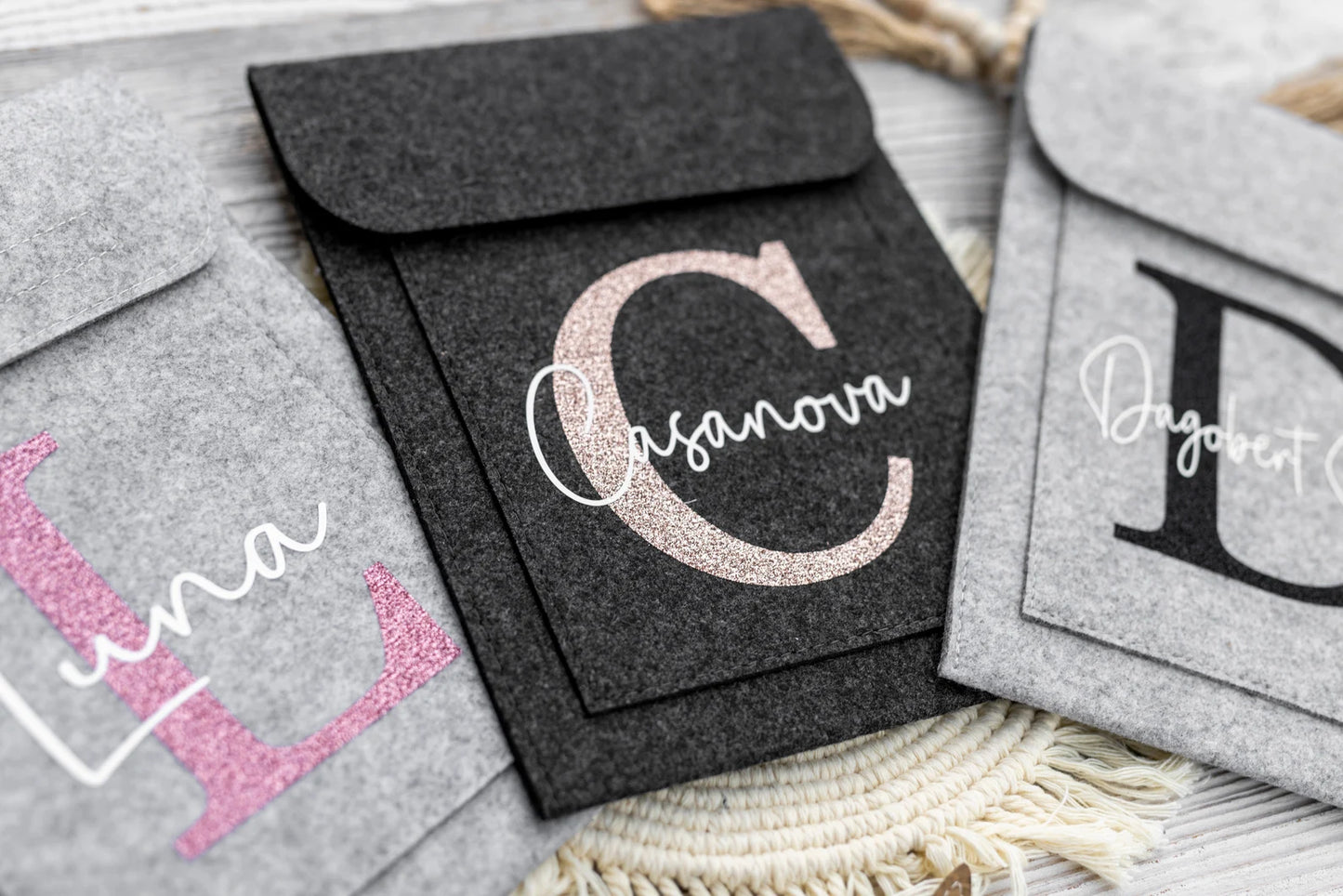 Equidenpass Hülle Pferdepass Glitzer personalisiert filz