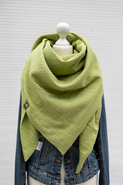 Kuscheliges XXL Musselin Tuch doppelt genäht in der Farbe old lime.