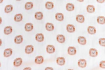 Musselin Stoff Löwe weiß