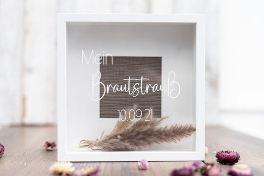 Bilderrahmen Brautstrauß personalisiert weiß Hochzeit Hochzeitsgeschenk Datum