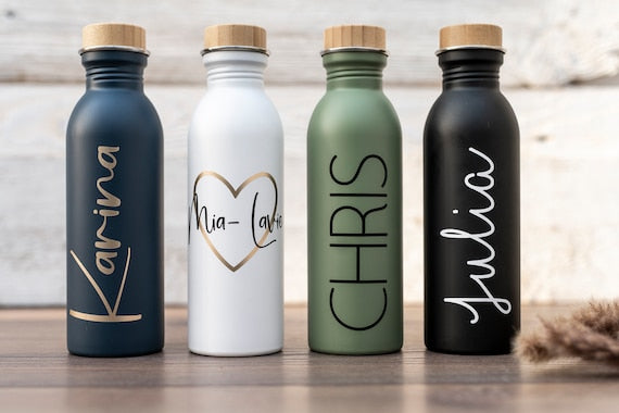 Personalisierte Trinkflasche Sportflasche Edelstahl Bambusholz 650 ml – MiaLaLunaDesigns